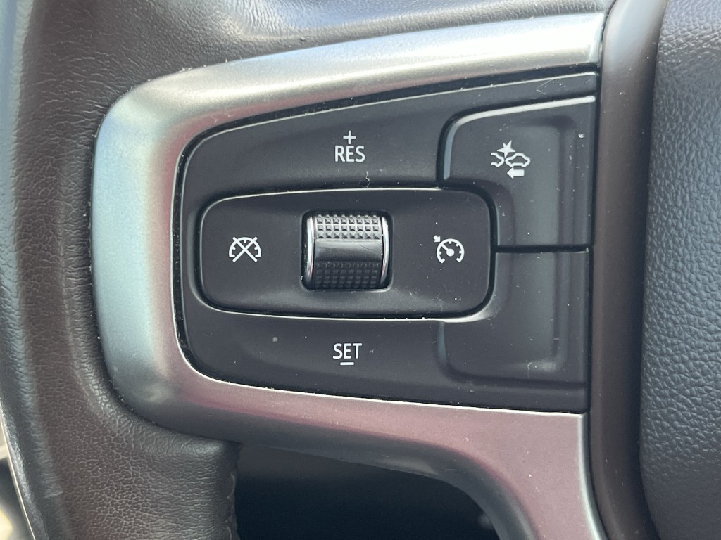 2021 Chevrolet Suburban Image 17