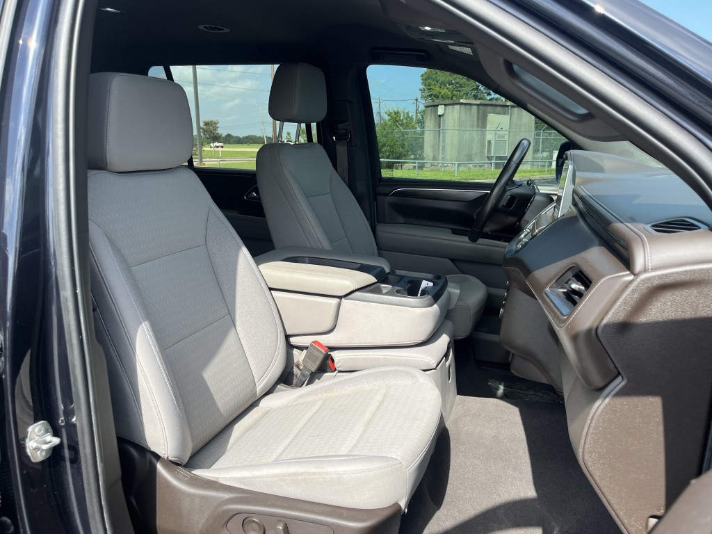 2021 Chevrolet Suburban Image 28