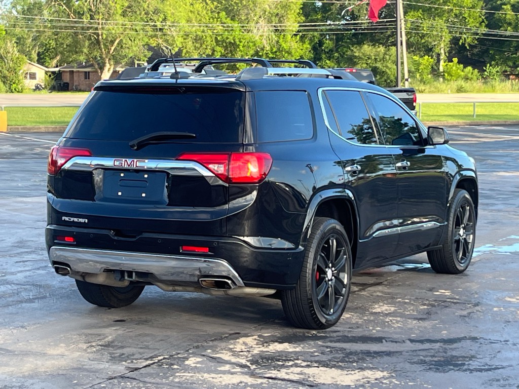 2019 GMC Acadia Image 9