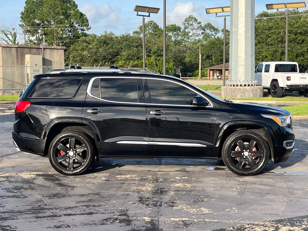 2019 GMC Acadia Image 10