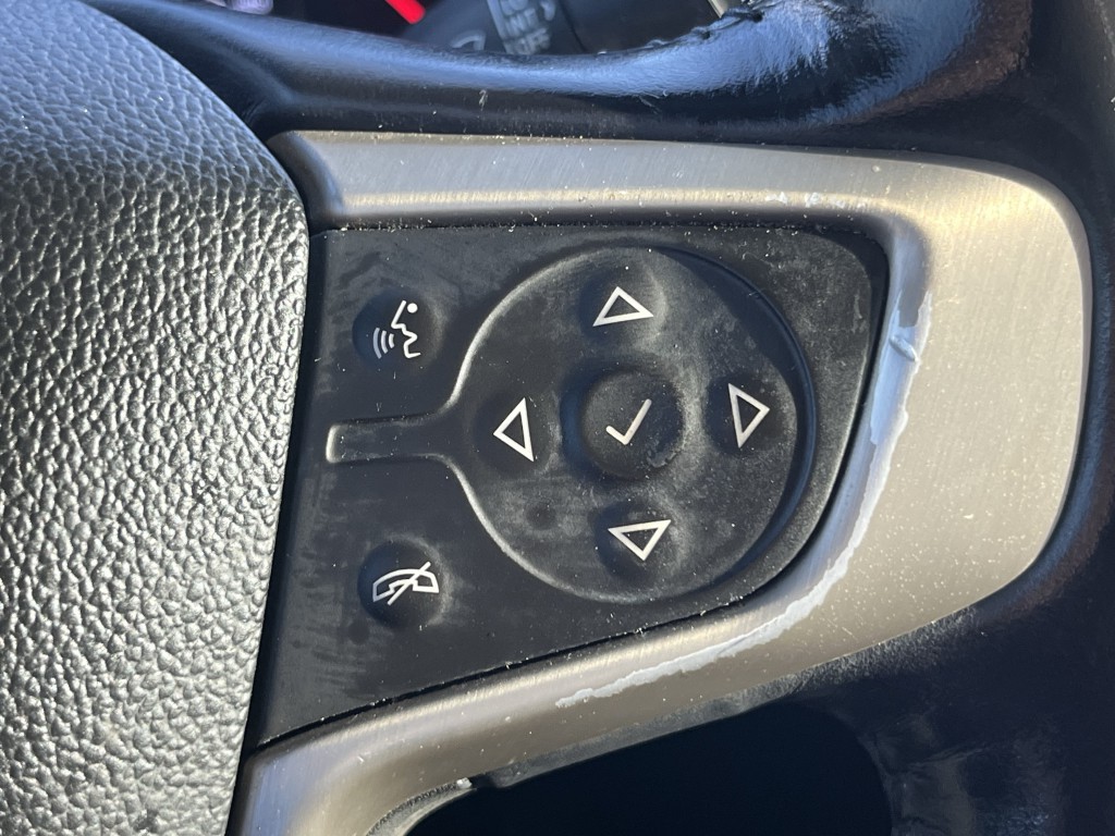 2019 GMC Acadia Image 17
