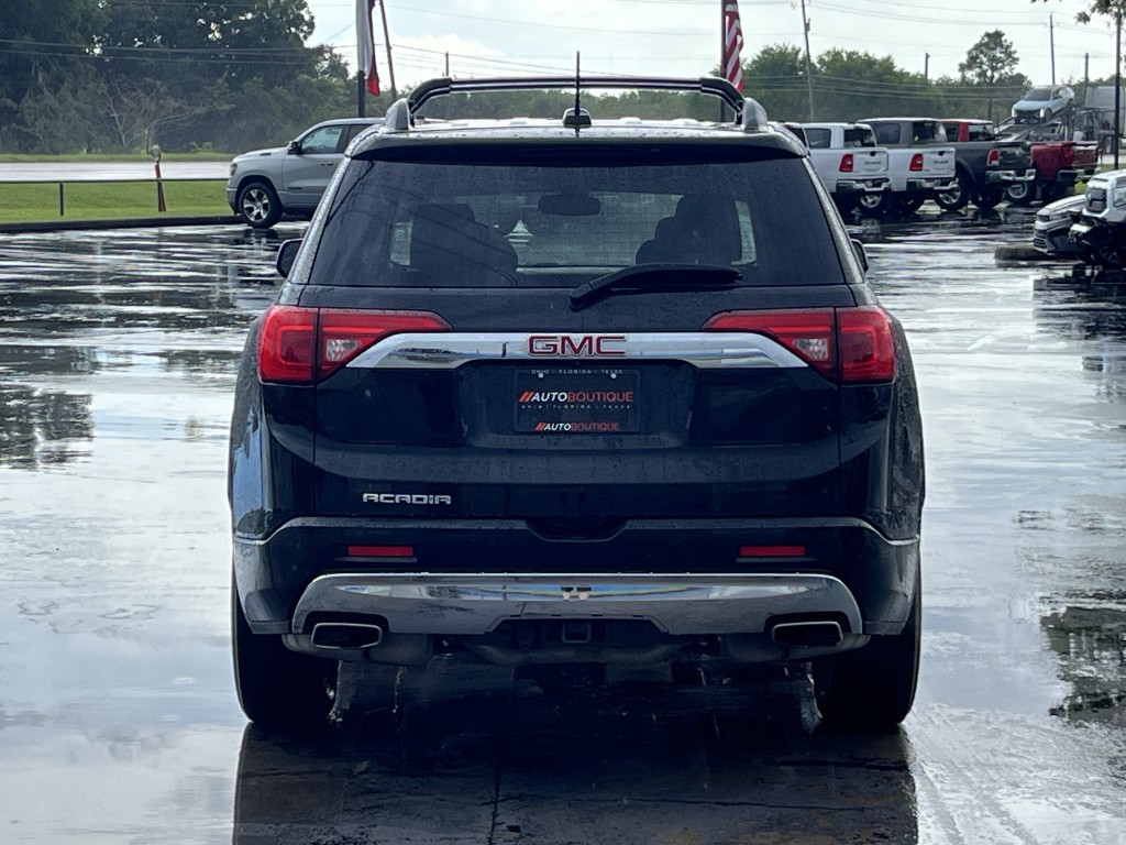 2019 GMC Acadia Image 9