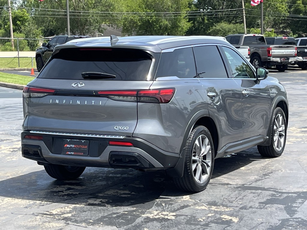 2023 INFINITI QX60 Image 9