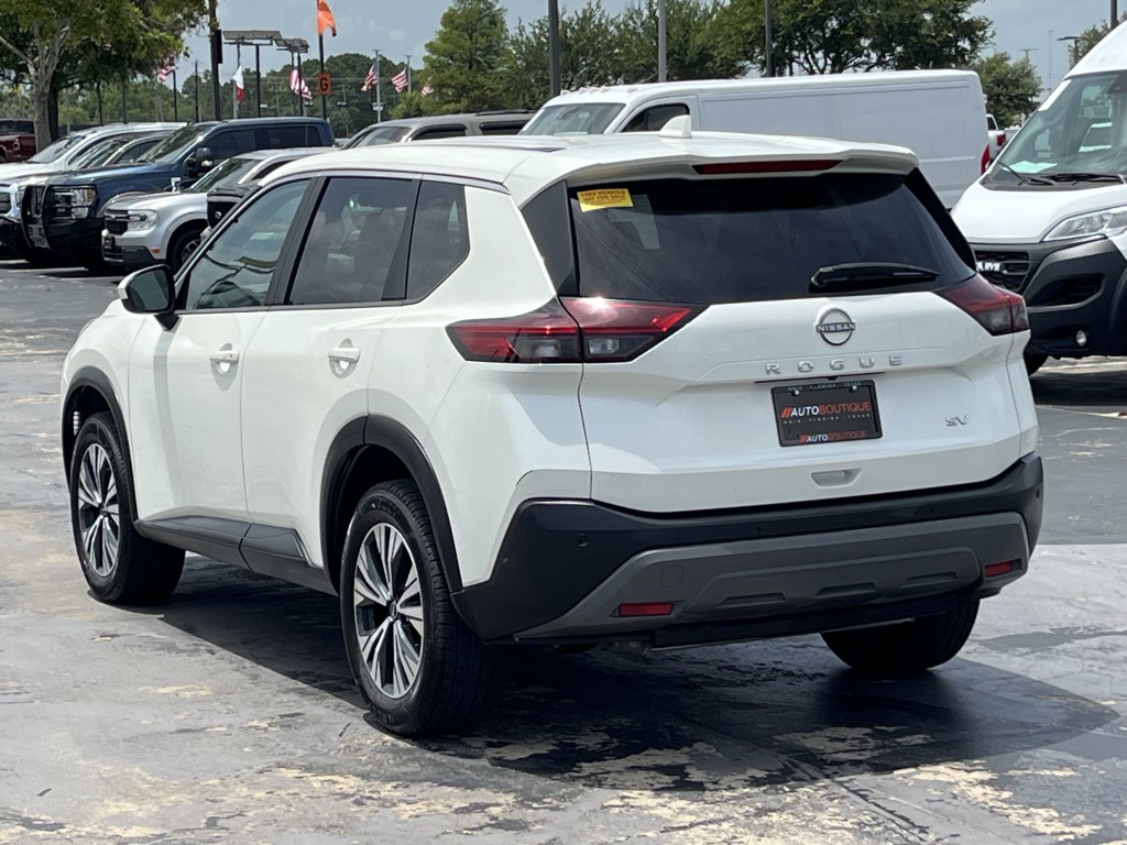 2023 Nissan Rogue Image 8