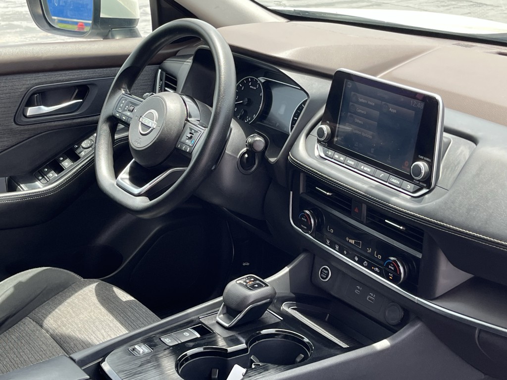 2023 Nissan Rogue Image 13