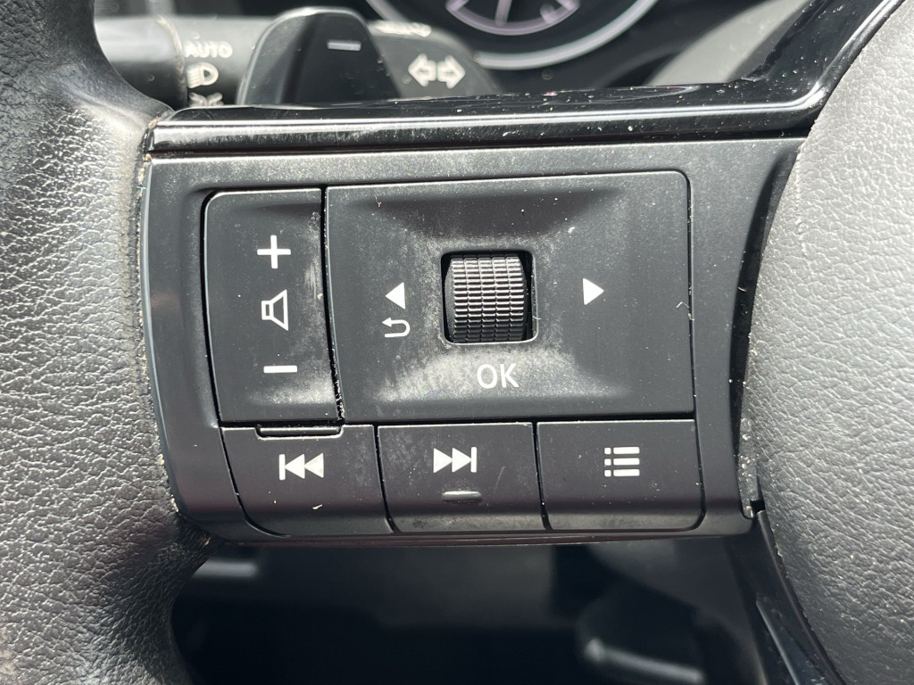 2023 Nissan Rogue Image 16