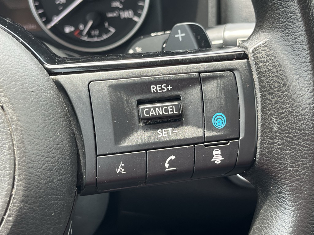 2023 Nissan Rogue Image 17