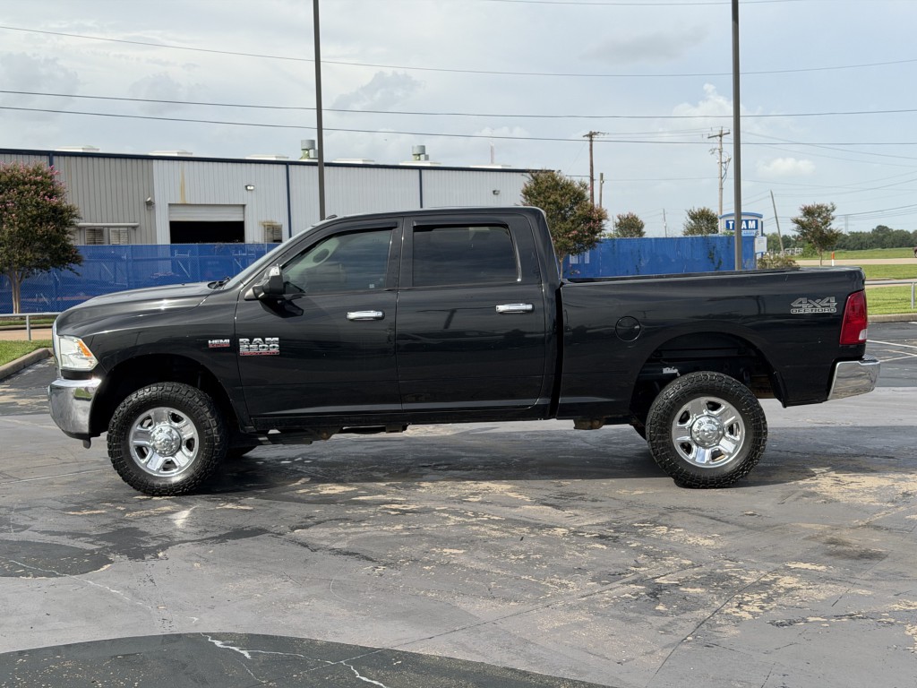 2016 RAM 2500 Image 11
