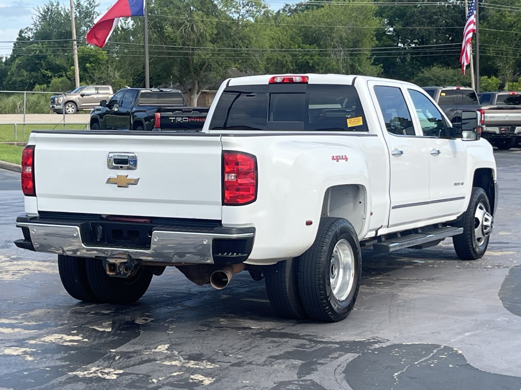 2018 Chevrolet Silverado 1500 Image 9