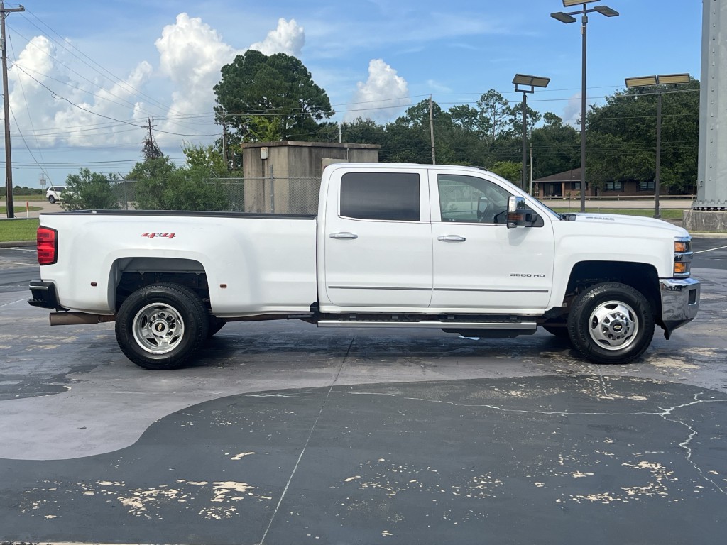 2018 Chevrolet Silverado 1500 Image 10