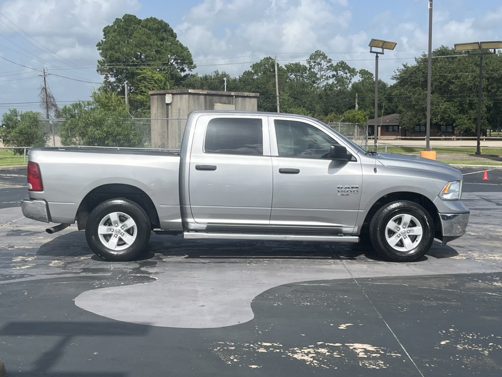 2019 RAM 1500 Image 11