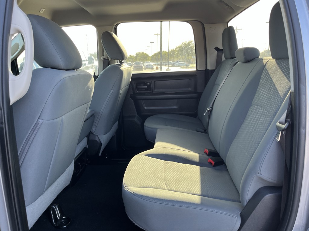 2019 RAM 1500 Image 25