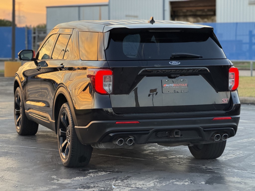 2021 Ford Explorer Image 9