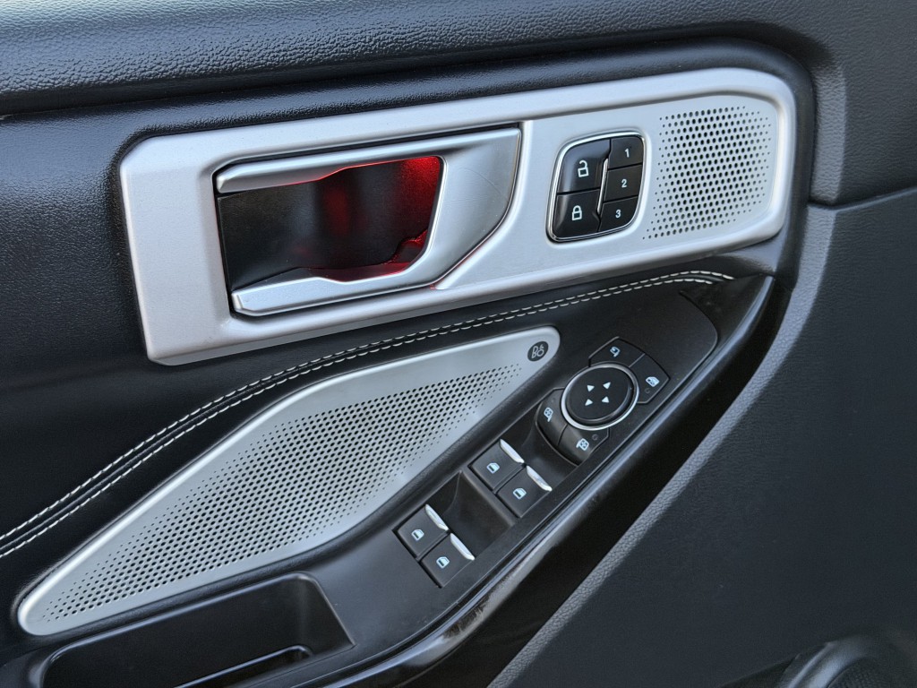 2021 Ford Explorer Image 26