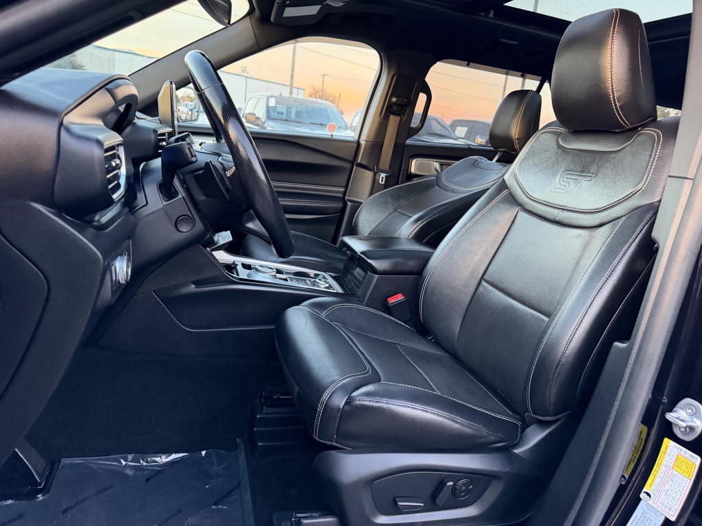 2021 Ford Explorer Image 27