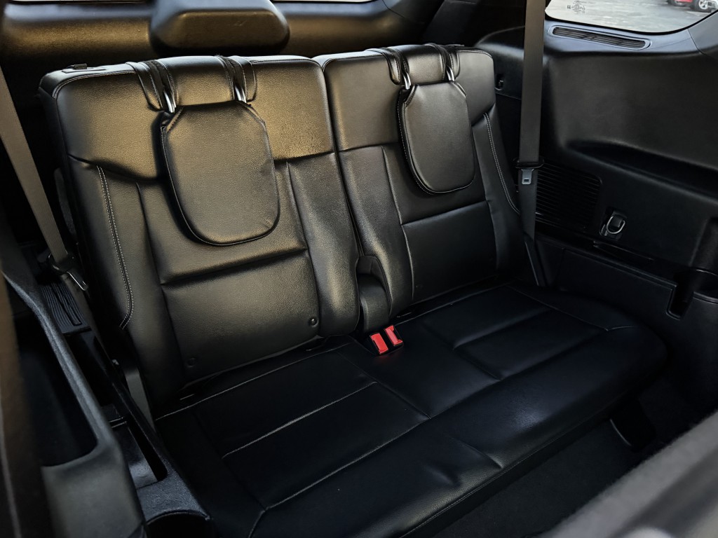 2021 Ford Explorer Image 30