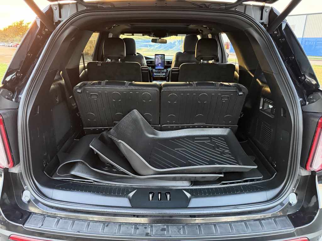 2021 Ford Explorer Image 32