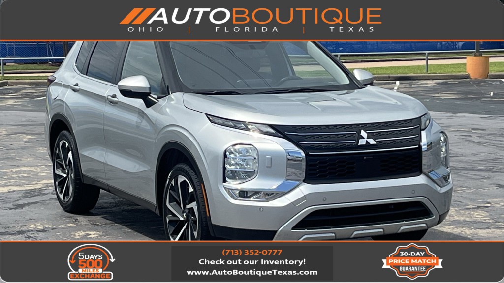 2024 Mitsubishi Outlander Image 1