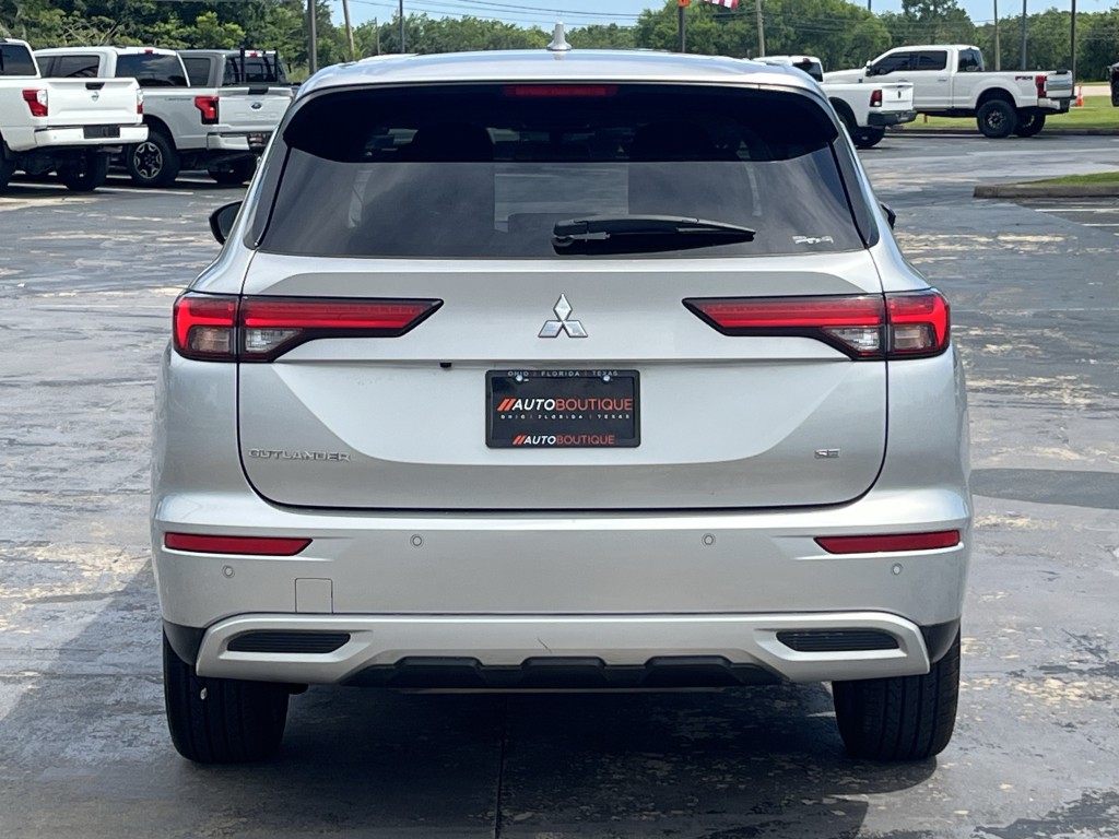 2024 Mitsubishi Outlander Image 7