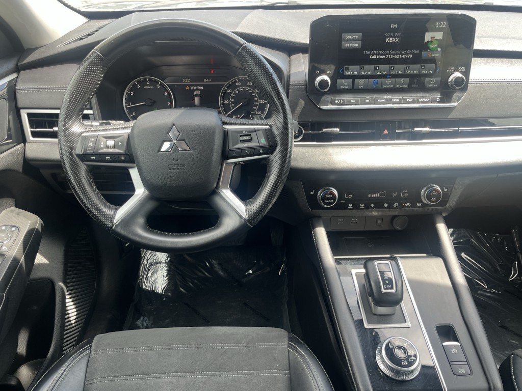 2024 Mitsubishi Outlander Image 14