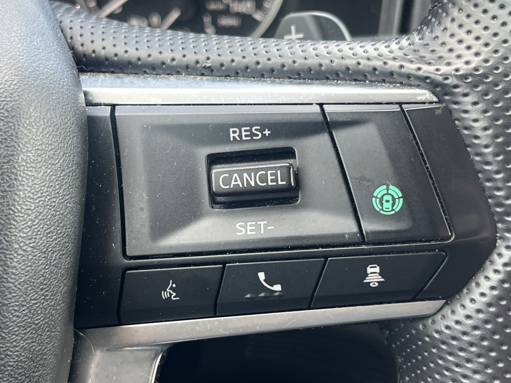 2024 Mitsubishi Outlander Image 17