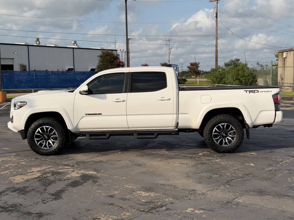 2021 Toyota Tacoma Image 11
