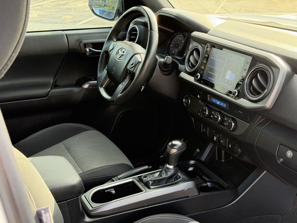 2021 Toyota Tacoma Image 13