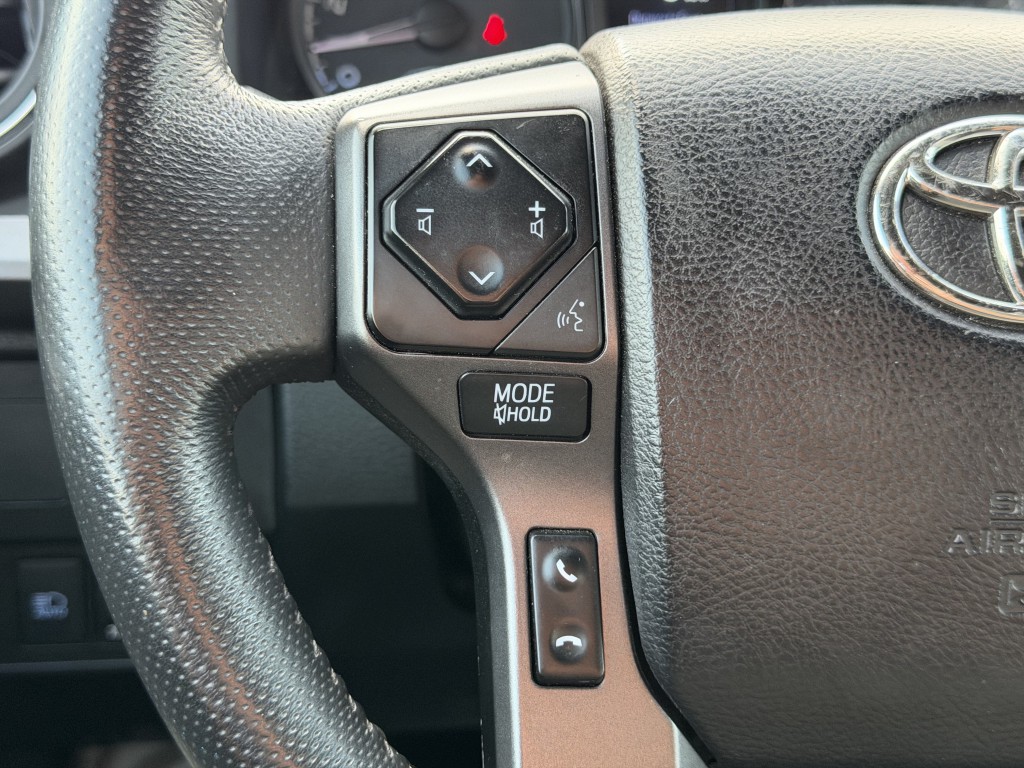 2021 Toyota Tacoma Image 16