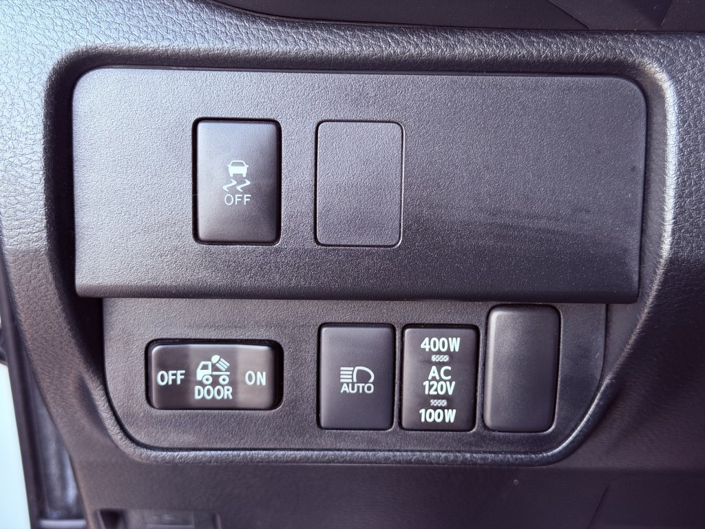 2021 Toyota Tacoma Image 23