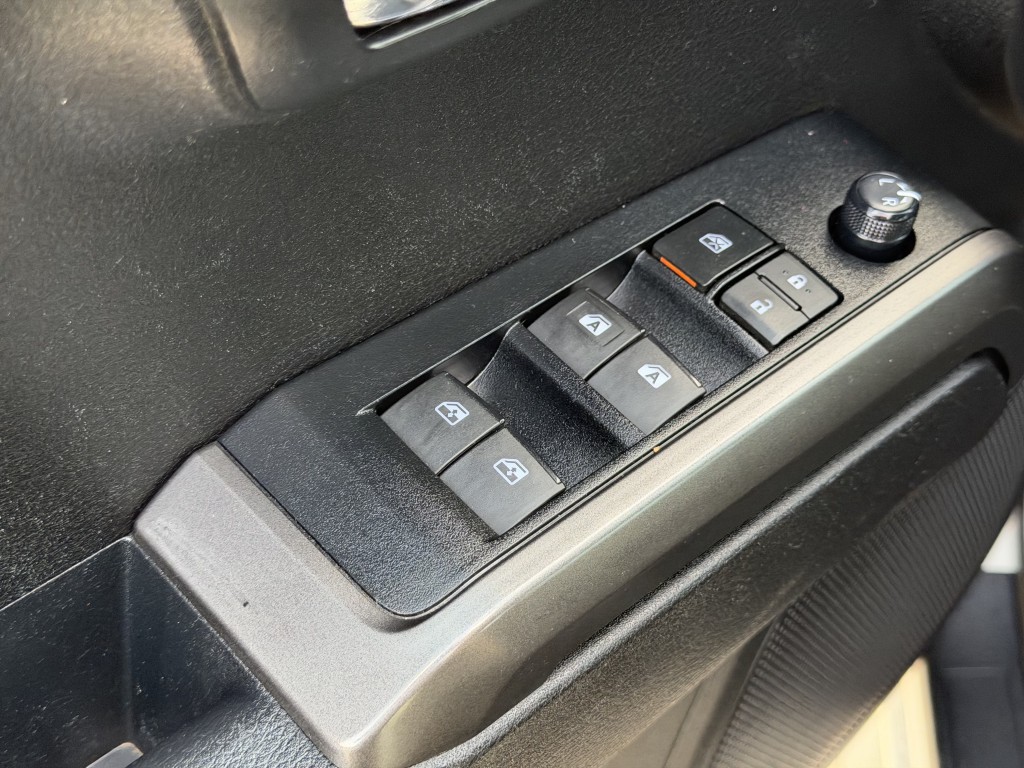 2021 Toyota Tacoma Image 24