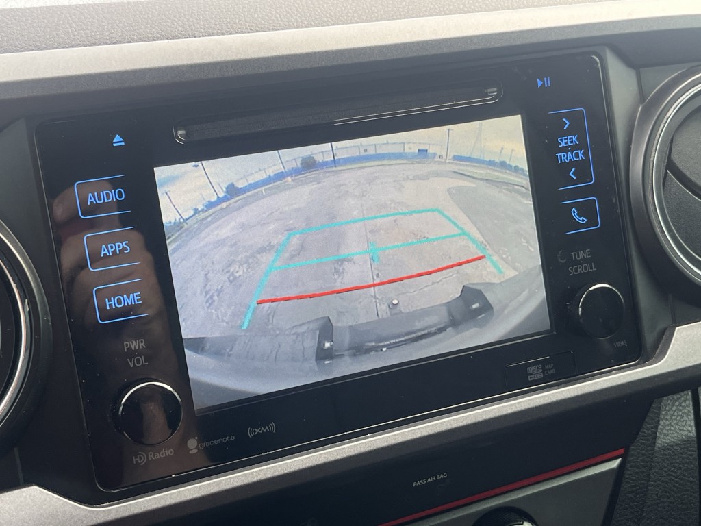 2019 Toyota Tacoma Image 7