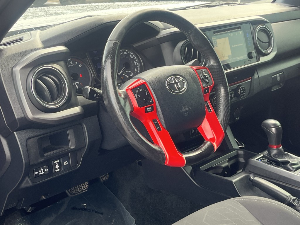 2019 Toyota Tacoma Image 15