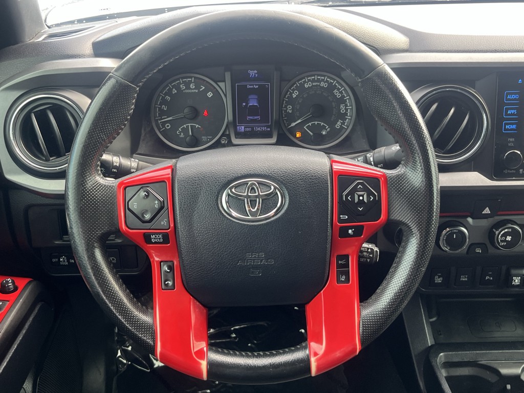 2019 Toyota Tacoma Image 18
