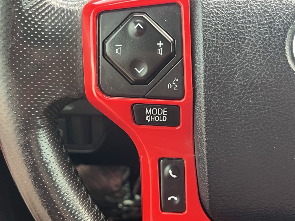 2019 Toyota Tacoma Image 19