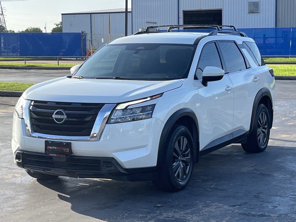 2022 Nissan Pathfinder Image 5
