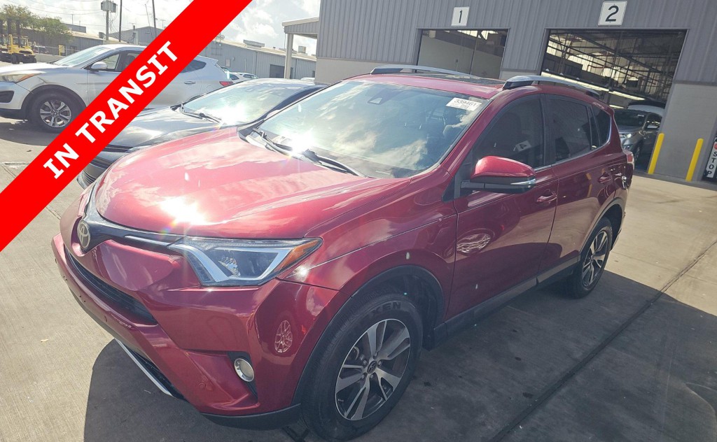 2018 Toyota Rav4 Image 1