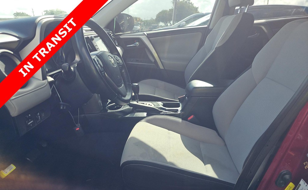 2018 Toyota Rav4 Image 8