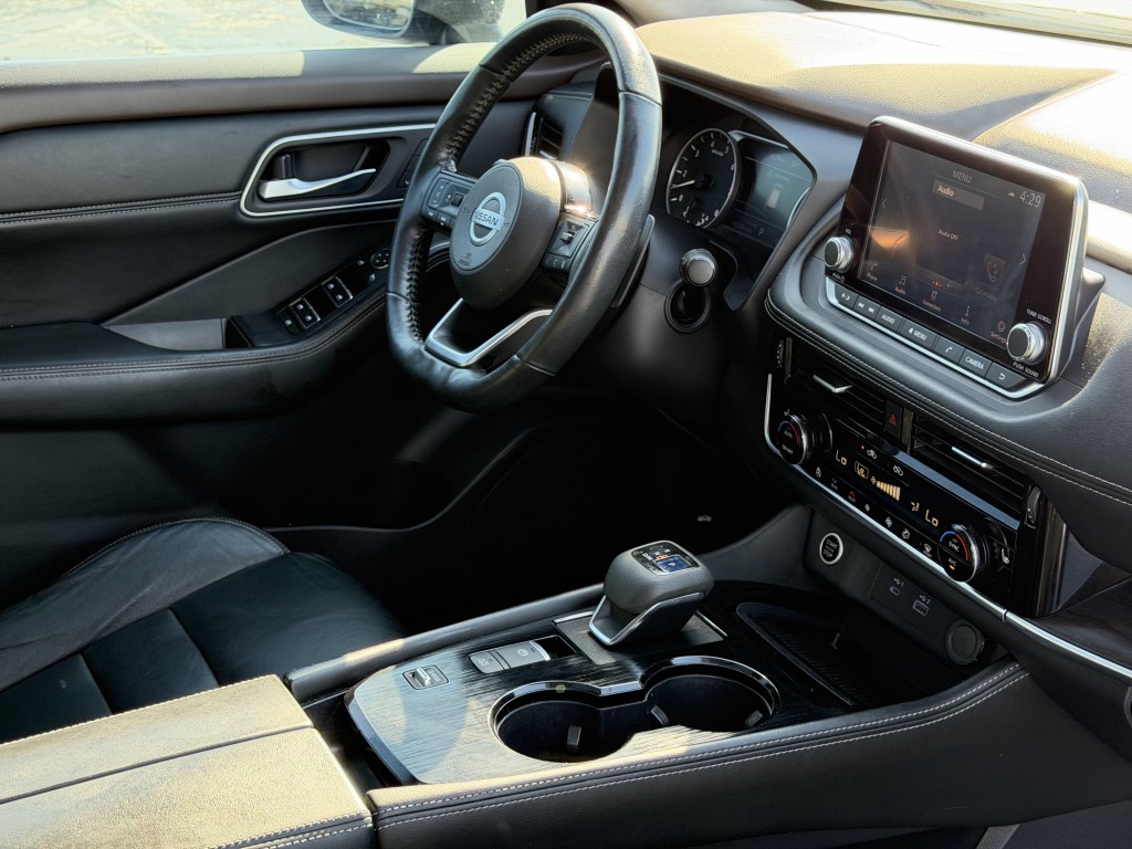 2021 Nissan Rogue Image 13