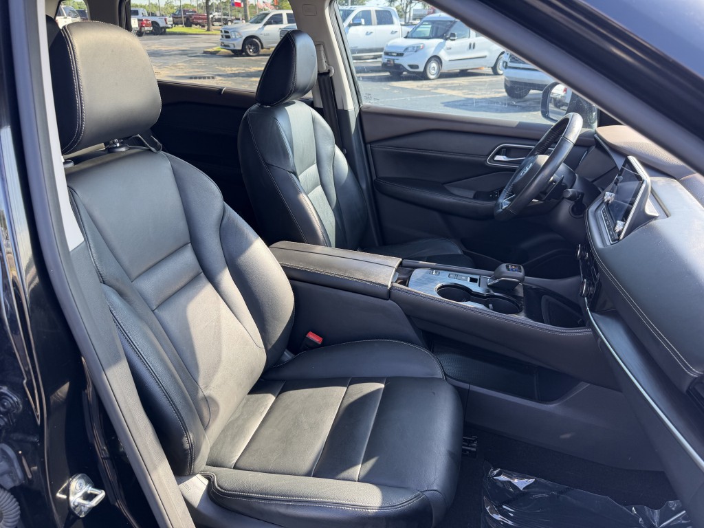 2021 Nissan Rogue Image 22