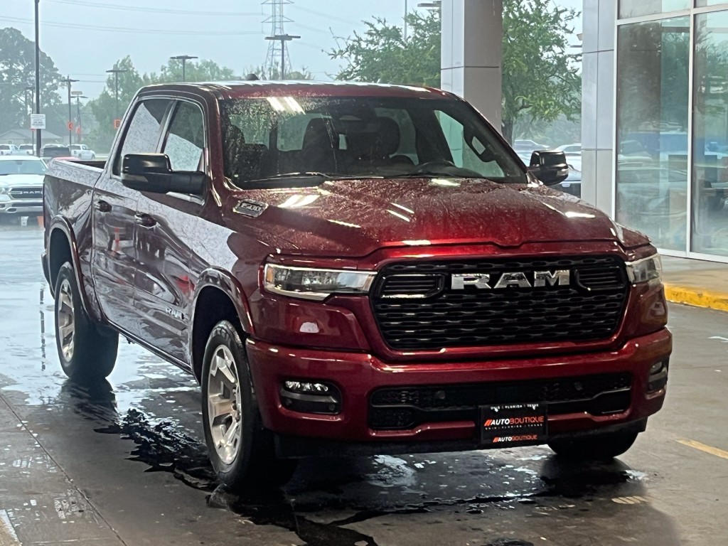 2025 RAM 1500 Image 3