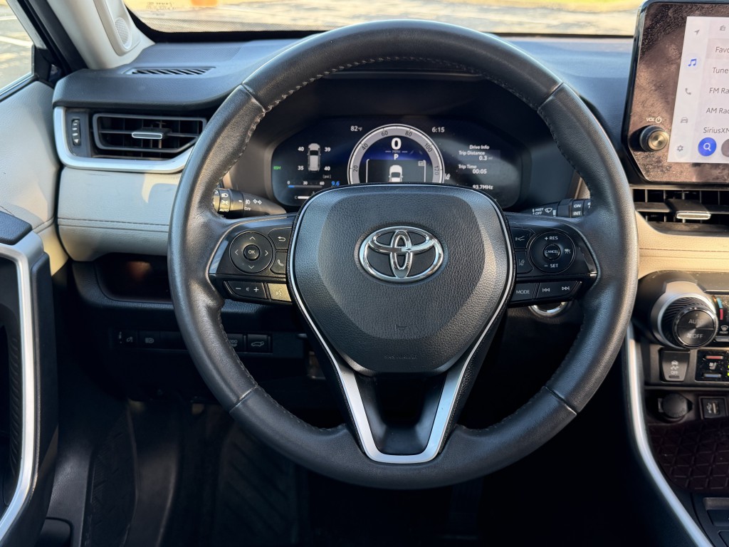 2024 Toyota Rav4 Image 15