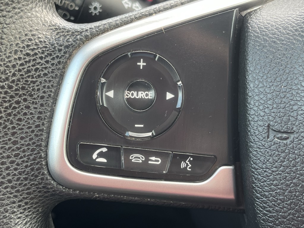 2017 Honda Civic Image 18