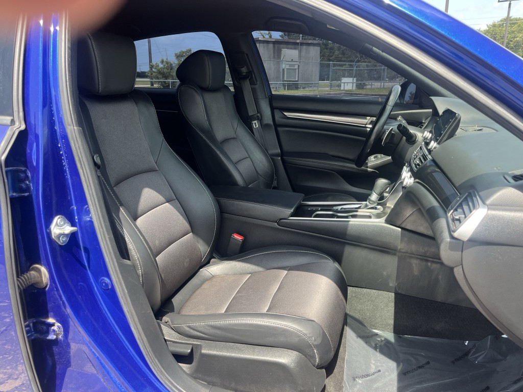 2020 Honda Accord Image 26