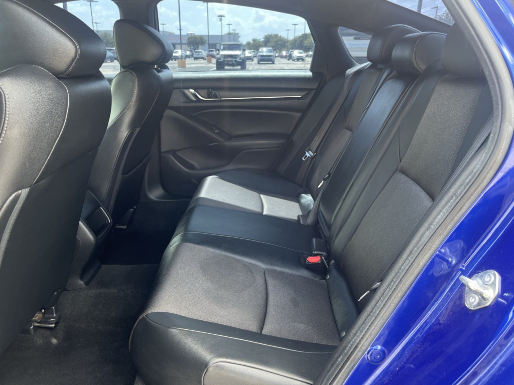 2020 Honda Accord Image 27