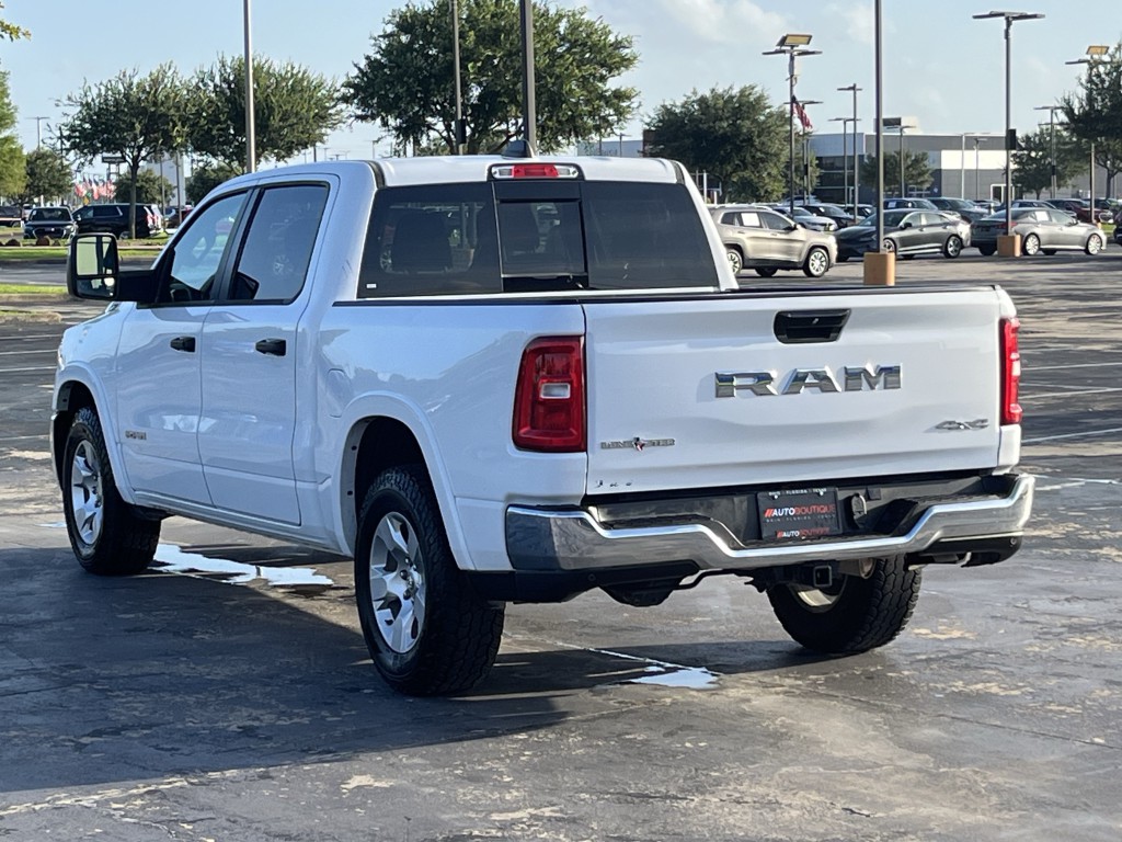 2025 RAM 1500 Image 8