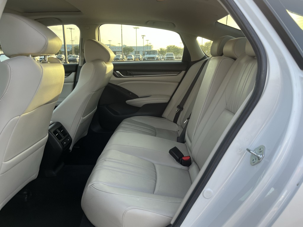 2021 Honda Accord Image 29