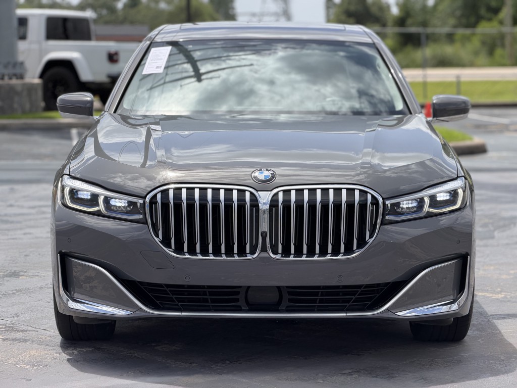 2020 BMW 7 Series Image 9