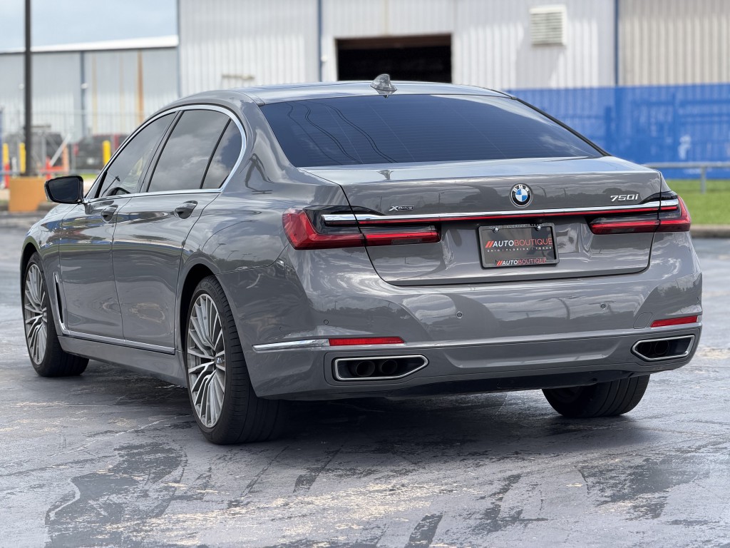 2020 BMW 7 Series Image 11