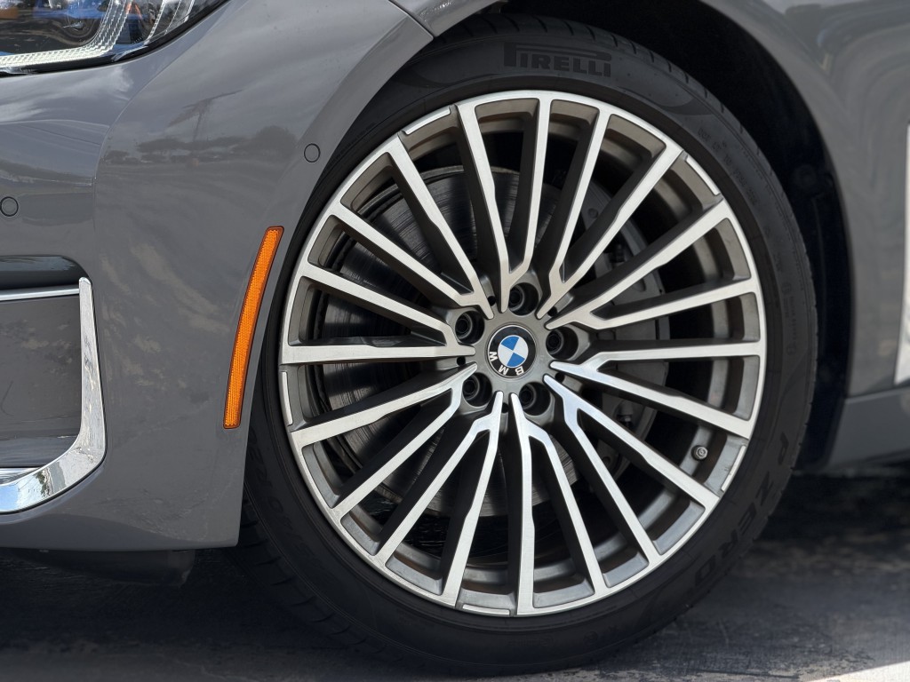 2020 BMW 7 Series Image 17
