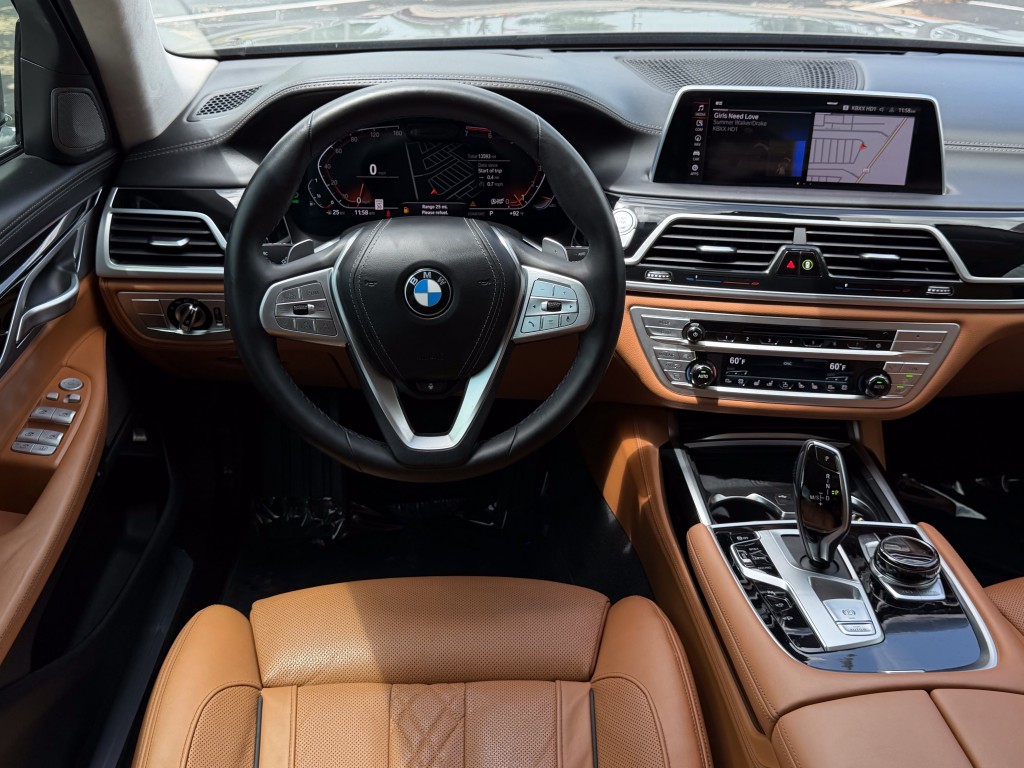 2020 BMW 7 Series Image 24